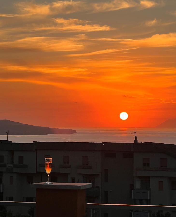 Casa Norvegese Lägenhet Pizzo  Exteriör bild